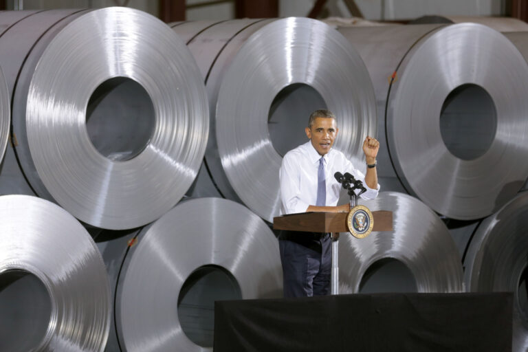 Obama visits Hoosier State, talks economy