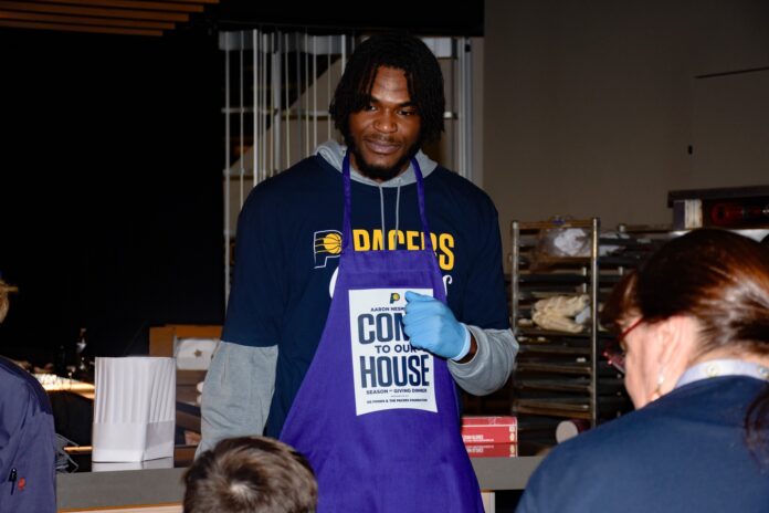 Pacers Jerace Walker during a holiday dinner for the community in November of 2025. (Photo/Tiffany Nmose, A New View by Tiffany photography)